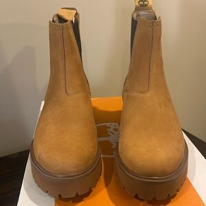 Timberland Women's Tan Chelsea Boots